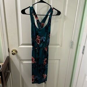 Kaileigh twist back dress